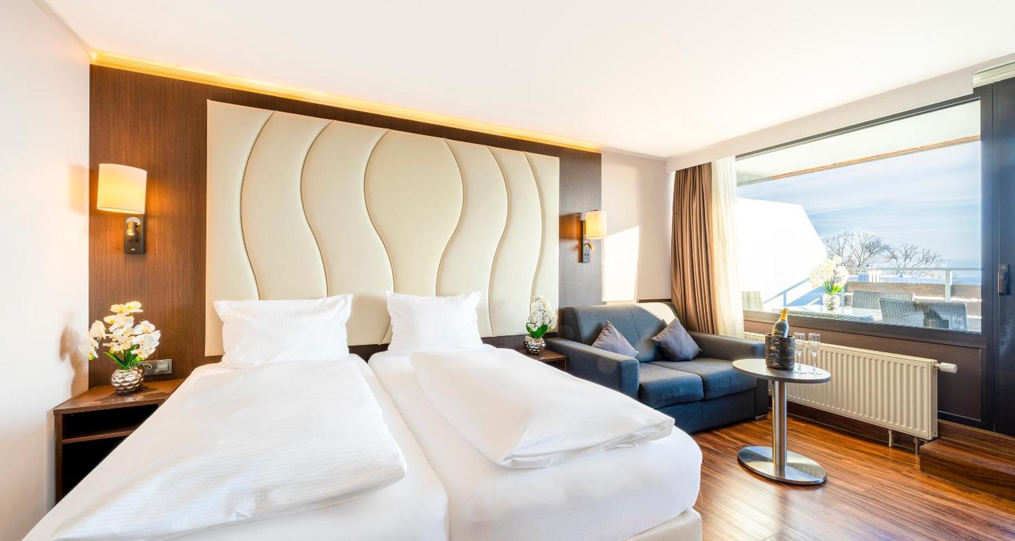 Plaza Hotel Foehr Am Bodensee Friedrichshafen Exterior photo